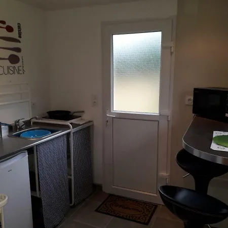 Maison De La Gare Appartement Tombeboeuf